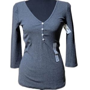 NWT - Old Navy Slim fit Grey Top